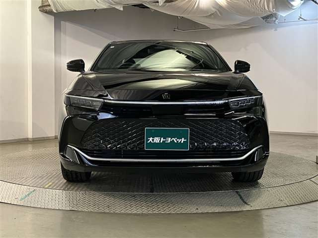 クラウンクロスオーバー2.5 G アドバンスト レザー パッケージ E-Four 4WD