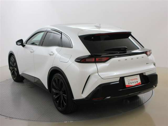 クラウンスポーツ2.5 Z E-Four 4WD