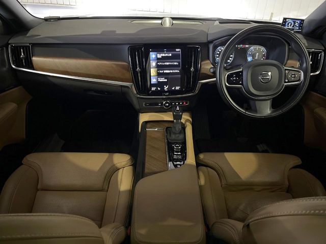 V90T6 AWD インスクリプション 4WD