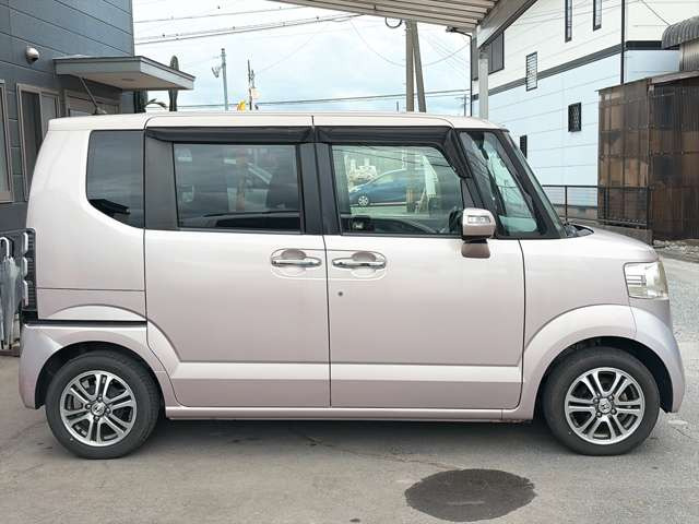 お客様のご希望に合うお車をご準備可能で御座いますので、お気軽にお問合せ下さい!【0120‐043‐040】