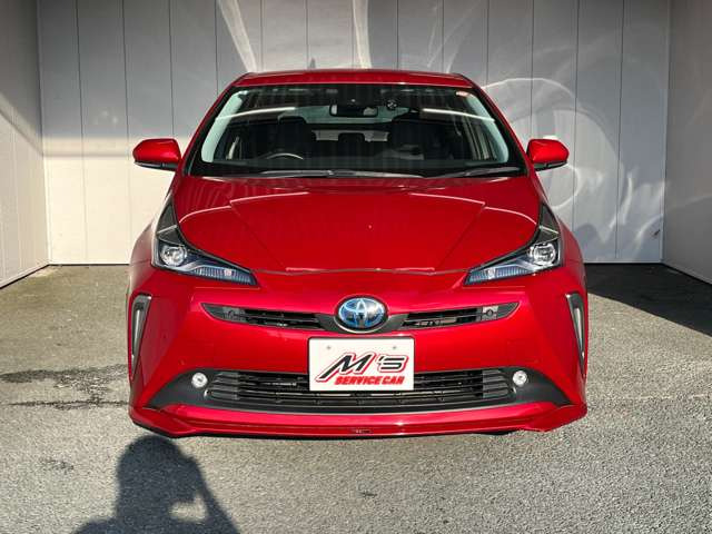プリウス1.8 S ツーリングセレクション E-Four 4WD