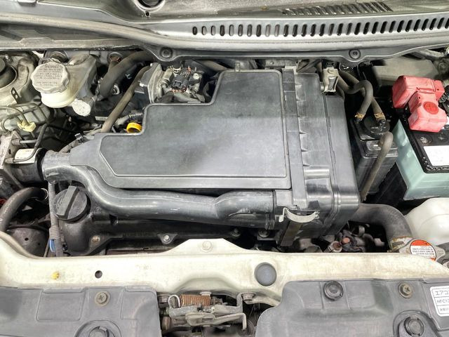 親切・丁寧な専門メカニックスタッフが応対!・車検・点検整備・事故等の修理などアフターサービスも安心。お車のカスタマイズもネクステージのサービススタッフまでご相談ください!