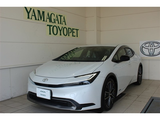 プリウス2.0 G E-Four 4WD