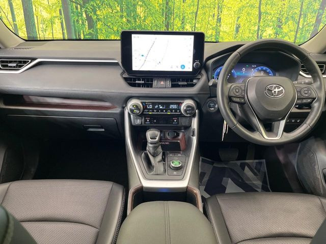 RAV42.5 ハイブリッド G E-Four 4WD