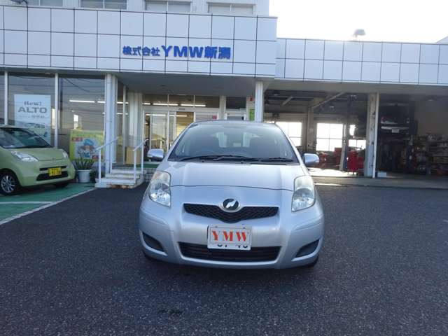 ヴィッツ1.3 F リミテッドII