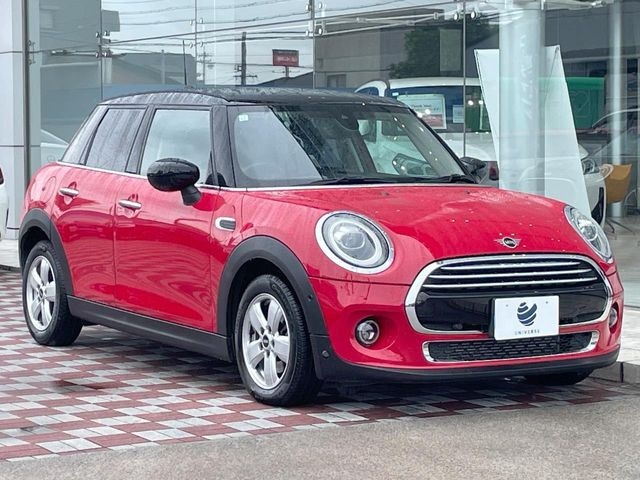 �������x�̃K���X�疌�ŝ����͂������A�㎿�ȃc���E����������B���O����_���J�����؂Ȉ��Ԃ�ی삵�A�F�����E�򉻂�h�~�B�u�e�X�v���b�V���R�[�g�v�A�u�e�v���~�b�T�R�[�g�v���炨�I�т��������܂��B