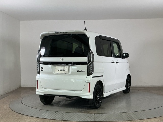 N-BOXカスタムL スタイルプラス ブラック 4WD