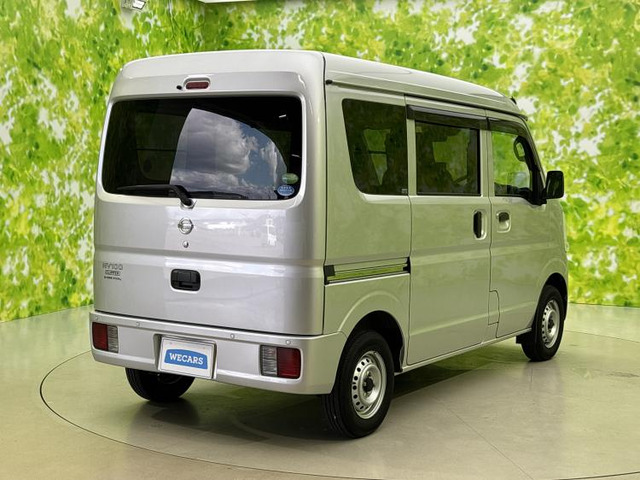 NV100クリッパーDX 4WD