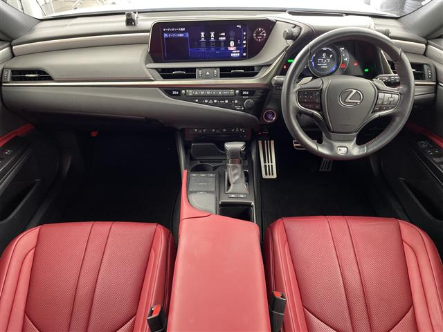 ES300h Fスポーツ