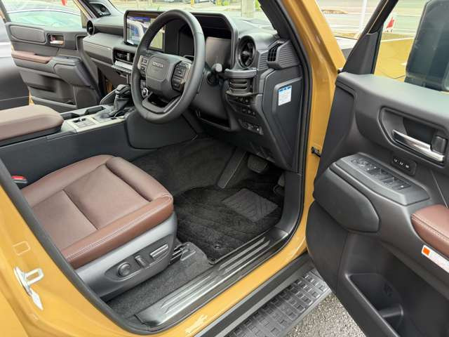 TFT�J���[���[�^�[+�}���`�C���t�H���[�V�����f�B�X�v���C(���[�^�[�Ɠx�R���g���[���t)