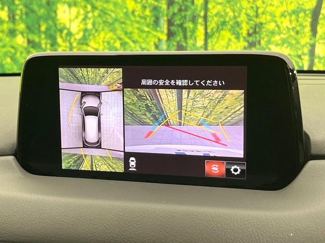 �y360&deg;�r���[���j�^�[�z��p�̃J�����ɂ��A�ォ�猩���낵���悤�Ȏ��_��360�x�N���}�̎��͂��m�F���邱�Ƃ��ł��܂����c�񒓎Ԃ╝�񂹎��Ɋ��􂵂Ă���܂���