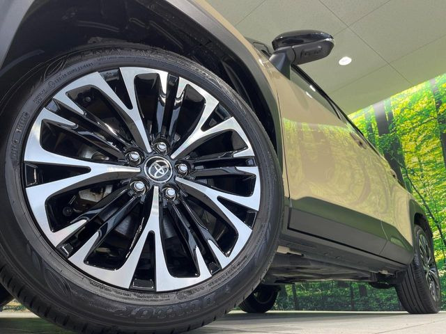 �y����18�C���`�A���~�z�C�[���z�O�ςɃ}�b�`���������A���~�z�C�[���𑕒����Ă���܂��B�e��ЊO�A���~�z�C�[����A�X�^�b�h���X�^�C�����戵�����Ă���܂��B���񂲑��k����������