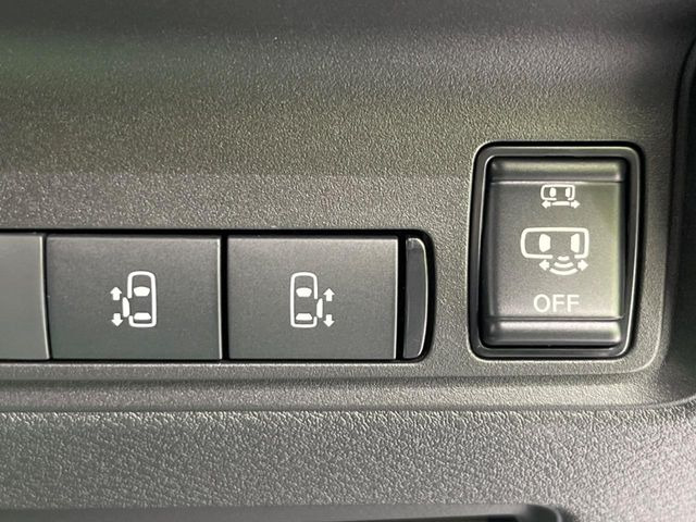セレナ1.4 e-POWER ハイウェイスターV