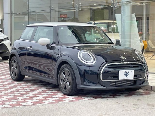 �������x�̃K���X�疌�ŝ����͂������A�㎿�ȃc���E����������B���O����_���J�����؂Ȉ��Ԃ�ی삵�A�F�����E�򉻂�h�~�B�u�e�X�v���b�V���R�[�g�v�A�u�e�v���~�b�T�R�[�g�v���炨�I�т��������܂��B