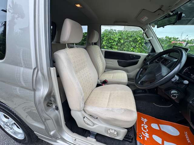 内装です☆納車前にクリーニングも実施致します☆