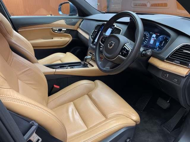 XC90D5 AWD インスクリプション ディーゼル 4WD