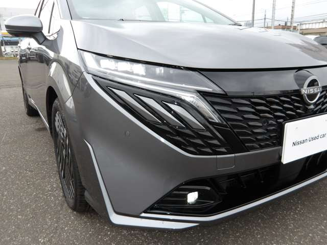 ノートオーラ1.2 G FOUR レザーエディション 4WD