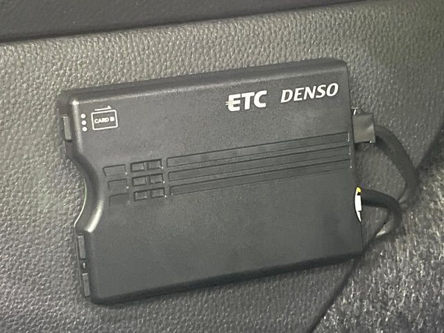 【ETC】高速道路の料金所をストレスなく通過!話題のスポットやサービスエリアに多い「スマートIC」利用時は必須のアイテムです。当店でセットアップを実施、ご納車当日からすぐにご利用いただけます!
