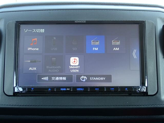 オーディオソースはご覧の通りです。Bluetoothを搭載しています。スマホと連動させると音楽等楽しむことが出来ます。