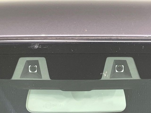 【スズキ セーフティサポート】走行中に前方の車両等を認識し、衝突しそうな時は警報とブレーキで衝突回避と被害軽減をアシスト。より安全にドライブをお楽しみいただけます。