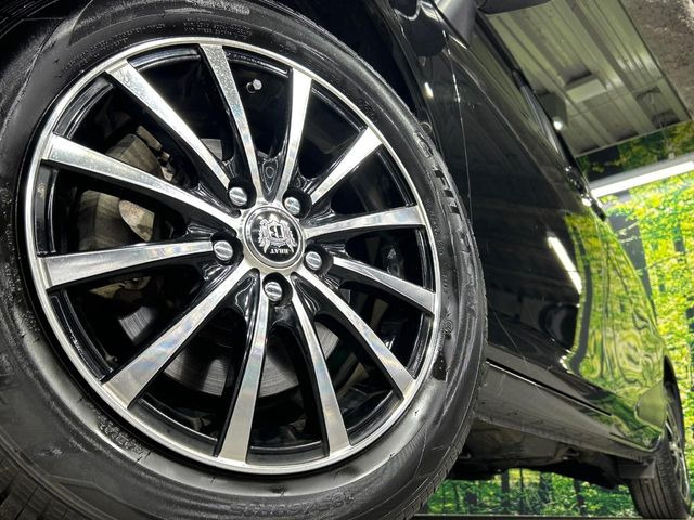 �y15�C���`�A���~�z�C�[���z�O�ςɃ}�b�`�����A���~�z�C�[���𑕒����Ă���܂��B�e��A���~�z�C�[����A�X�^�b�h���X�^�C�����戵�����Ă���܂��B���񂲑��k����������