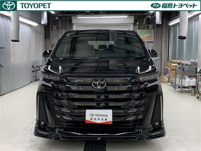 ヴェルファイアハイブリッド 2.5 Z プレミア E-Four 4WD