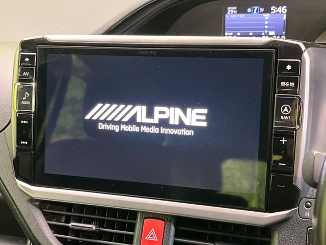 【大画面ナビ】人気の大型11インチナビを装備。存在感のある大画面はインパクト大!ナビ利用時のマップ表示は見やすく、テレビやDVDは臨場感がアップ!いつものドライブがグッと楽しくなります♪