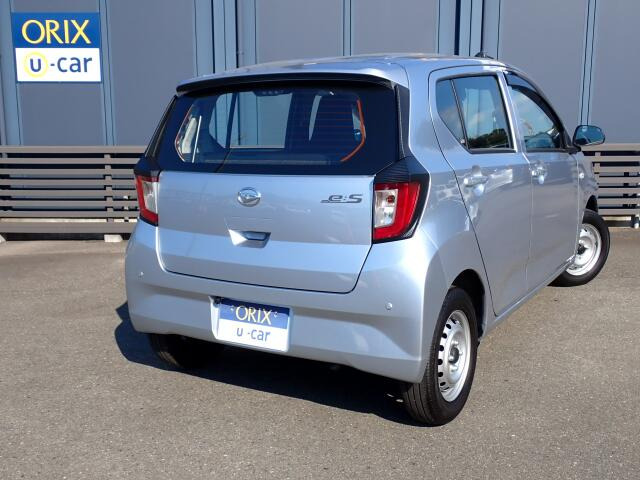 リヤビューの画像になります。オリックス認定中古車には、ご購入後も安心してお乗りいただくために、独自の「オリックス認定中古車保証」をお付けしています。