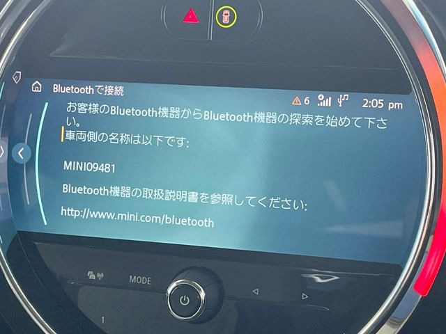 ��Bluetooth:���莝���̃X�}�[�g�t�H���ȂǂƐڑ����A�n���Y�t���[�ʘb��Տꊴ����~���[�W�b�N�Đ������y���݂��������܂��B�����ڑ��ł��̂Ŕς킵��������܂����