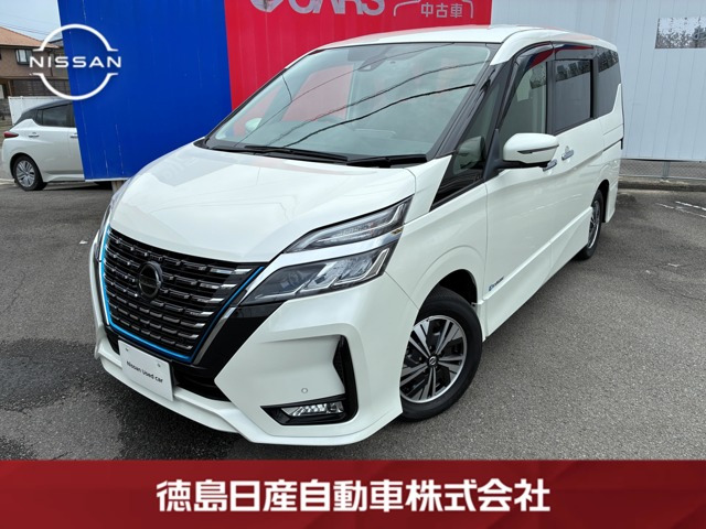 セレナ1.2 e-POWER ハイウェイスターV