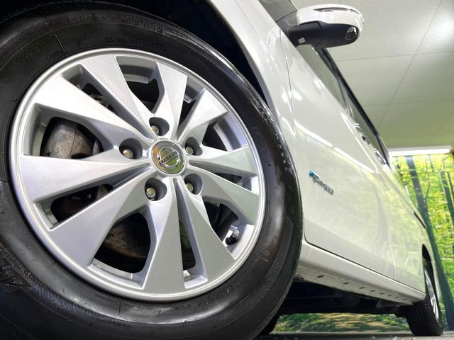 �y����16�C���`�A���~�z�C�[���z�O�ςɃ}�b�`���������A���~�z�C�[���𑕒����Ă���܂��B�e��ЊO�A���~�z�C�[����A�X�^�b�h���X�^�C�����戵�����Ă���܂��B���񂲑��k����������