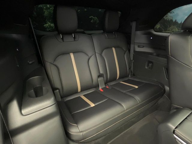 3��ڃV�[�g�͂�������ԗǍD����l�ł��������ƍ����Ē����܂��̂ŁA��l���ł̂��o���������N���N�ł��􂲉Ƒ��ŁA�C�̒m�ꂽ���ԂŁA�h���C�u�ɍs���̂��y���݂ł��ˁ�
