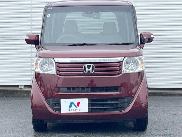 弊社では、全車『修復歴なし』のお車のみ取り扱っております。専任バイヤーによる厳選した仕入れの後、入庫後の車両チェックを行い、ネクステージが認定した高品質な中古車をご提供しております。