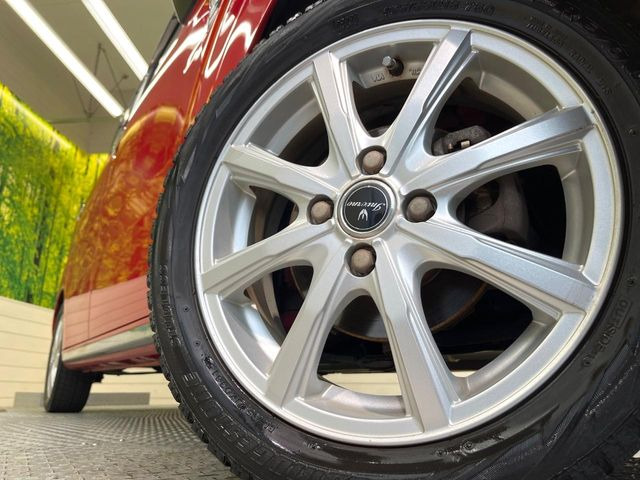 �y15�C���`�A���~�z�C�[���z�O�ςɃ}�b�`�����A���~�z�C�[���𑕒����Ă���܂��B�e��A���~�z�C�[����A�X�^�b�h���X�^�C�����戵�����Ă���܂��B���񂲑��k����������