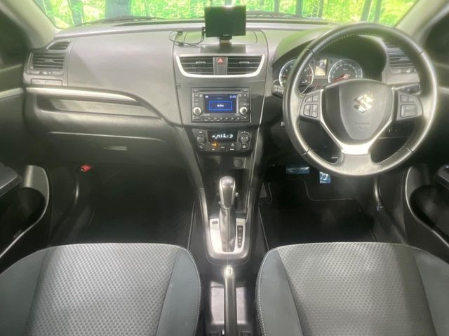 スイフト1.2 RS