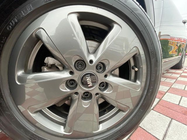 ������16�C���`�A���~�z�C�[��:�A���ԂȂ�ł͂̑�z����������x����z�C�[���Ƒ����ł�!���{�Ԃ̑���Ɋ���Ă�����ɂ����Б̊����Ē��������قǁA�������x���ł܂Ƃ܂��Ă��܂�!