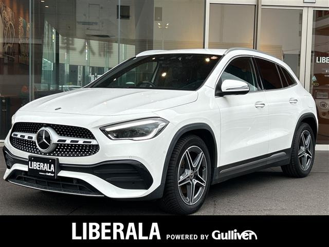 GLAクラスGLA200d 4マチック AMGライン 4WD