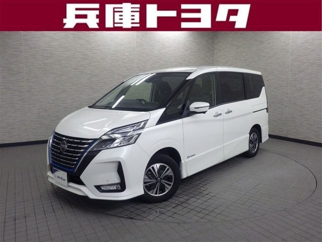 セレナ1.2 e-POWER ハイウェイスターV