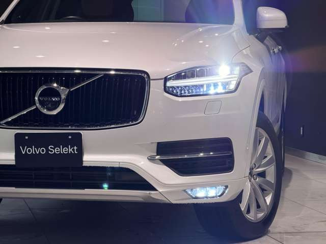 XC90T5 AWD モメンタム 4WD
