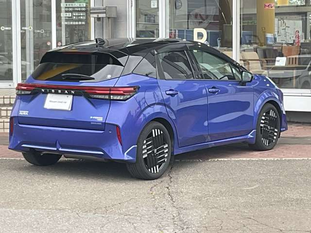 ノートオーラ1.2 G FOUR 4WD