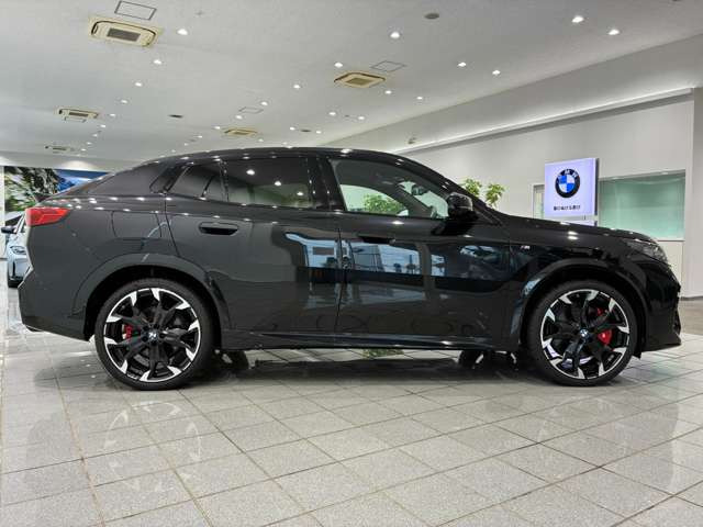 X2M35i xドライブ 4WD