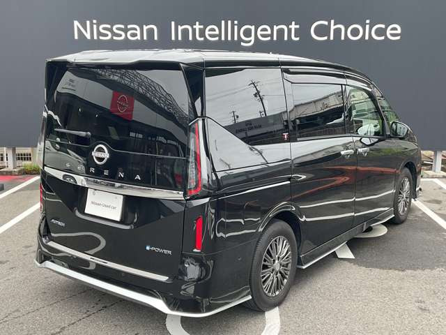 セレナ1.4 e-POWER AUTECH