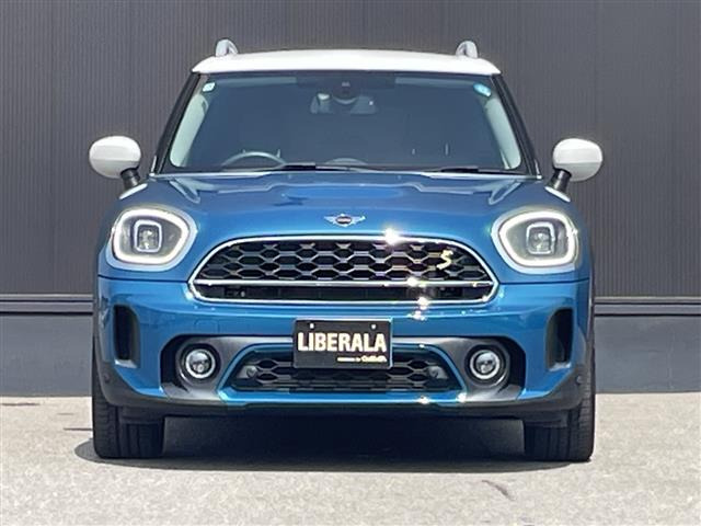 ミニクロスオーバークーパー S E オール4 4WD