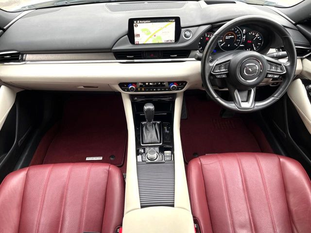 MAZDA6セダン2.2 XD 100周年特別記念車