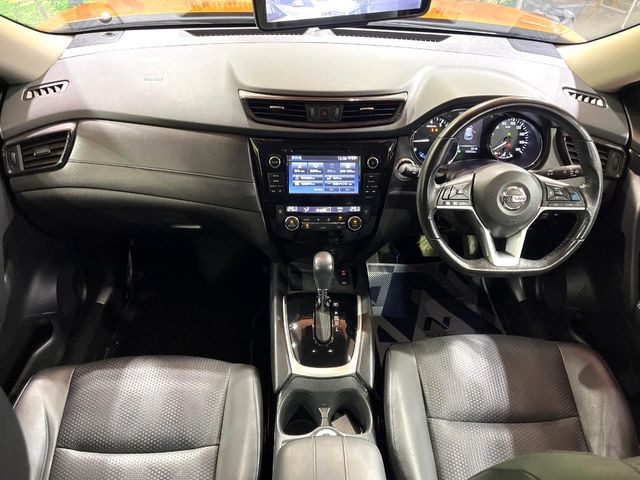 エクストレイル2.0 20X ハイブリッド 4WD