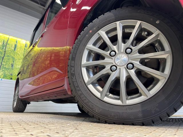 �y14�C���`�A���~�z�C�[���z�O�ςɃ}�b�`�����A���~�z�C�[���𑕒����Ă���܂��B�e��A���~�z�C�[����A�X�^�b�h���X�^�C�����戵�����Ă���܂��B���񂲑��k����������