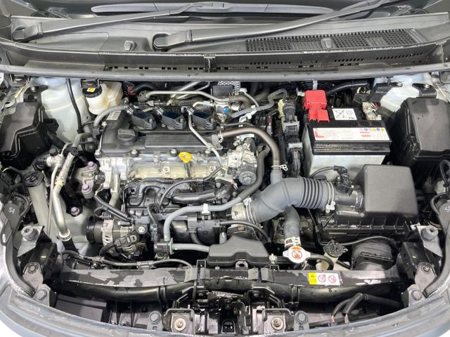 親切・丁寧な専門メカニックスタッフが応対!・車検・点検整備・事故等の修理などアフターサービスも安心。お車のカスタマイズもネクステージのサービススタッフまでご相談ください!