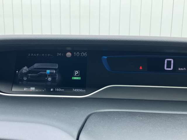 セレナ1.2 e-POWER XV