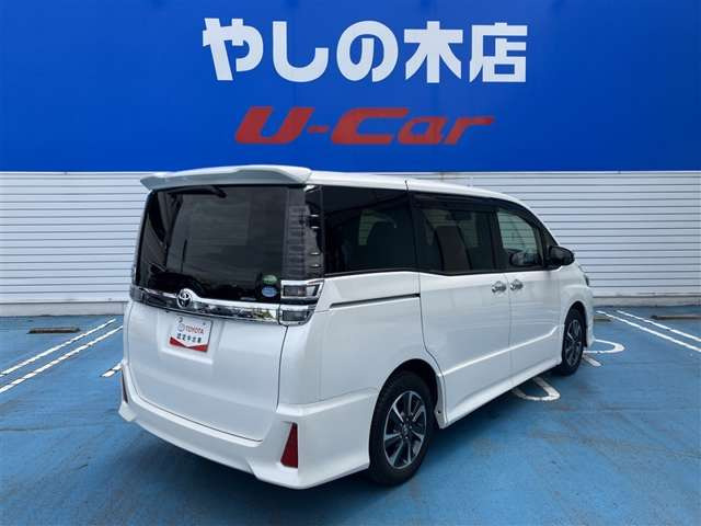 ヴォクシー2.0 ZS 煌