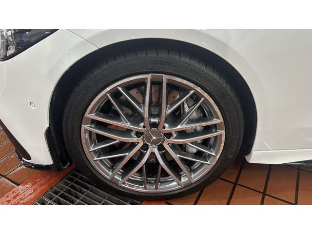 CクラスAMG C43 4マチック 4WD